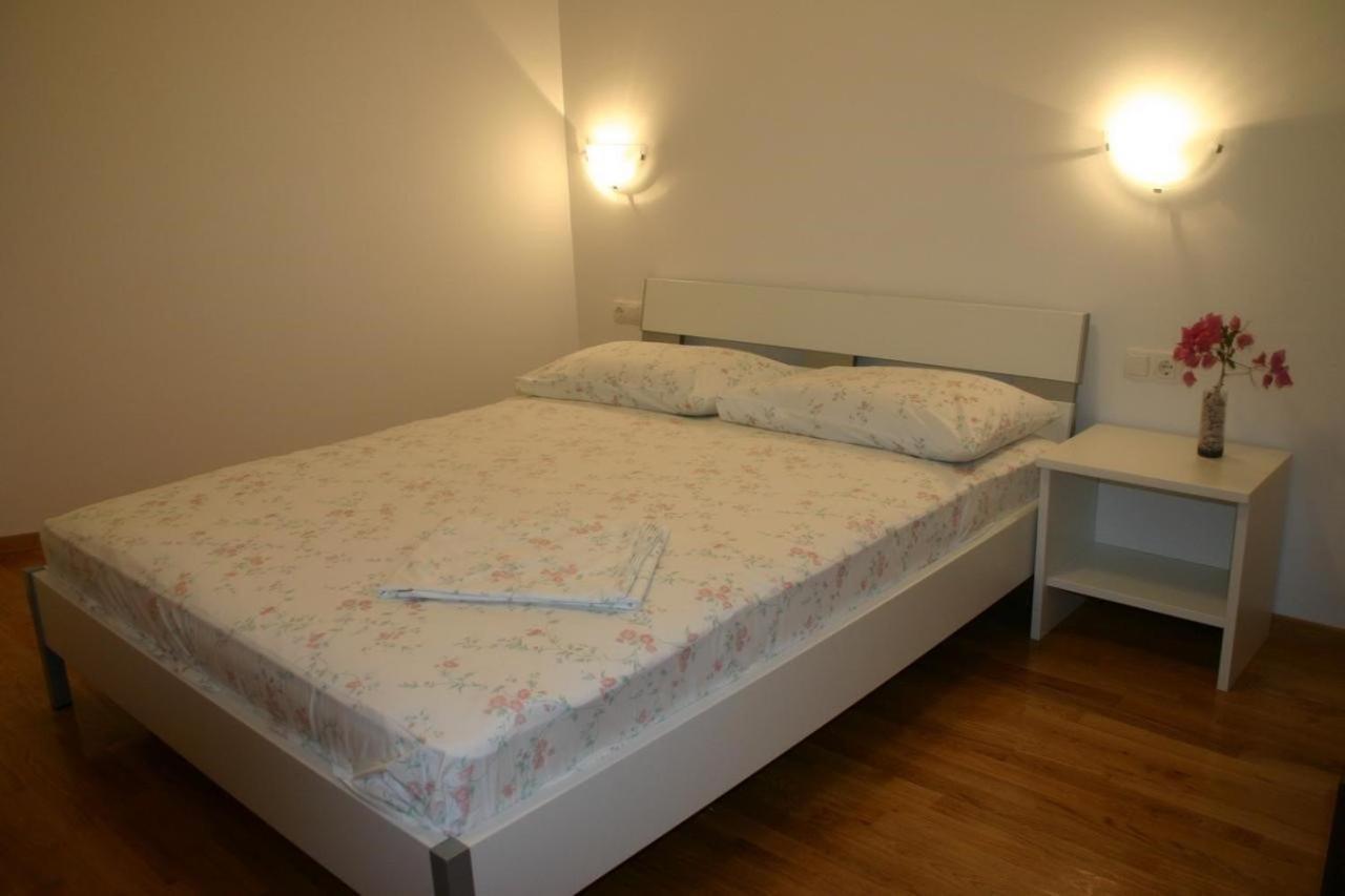 Apartments Boris Omiš Eksteriør bilde